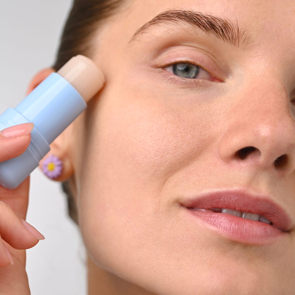 Blondesister EYECING DEPUFFING EYE BALM
